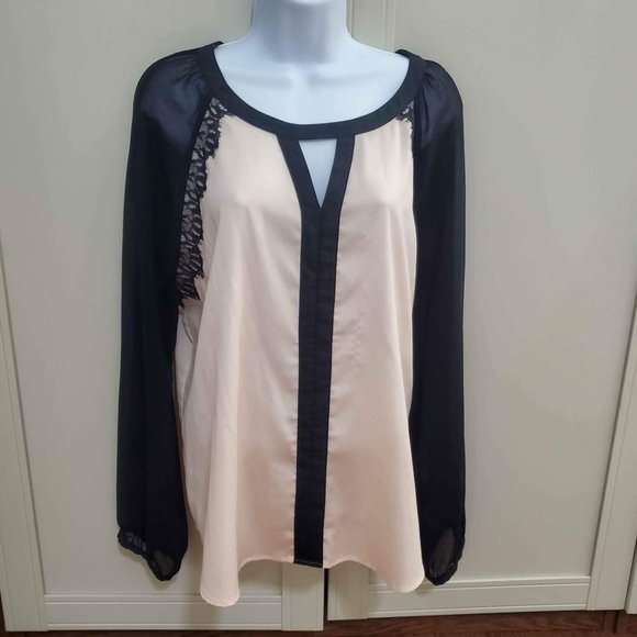 New York & Company Tops - Ny&CO Blouse Size XL Light pink And Black